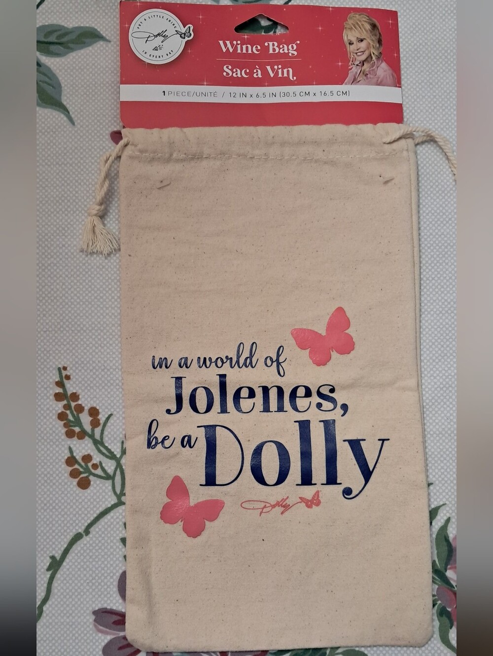Dolly by Dolly Parton Brand NWT Wine Bag